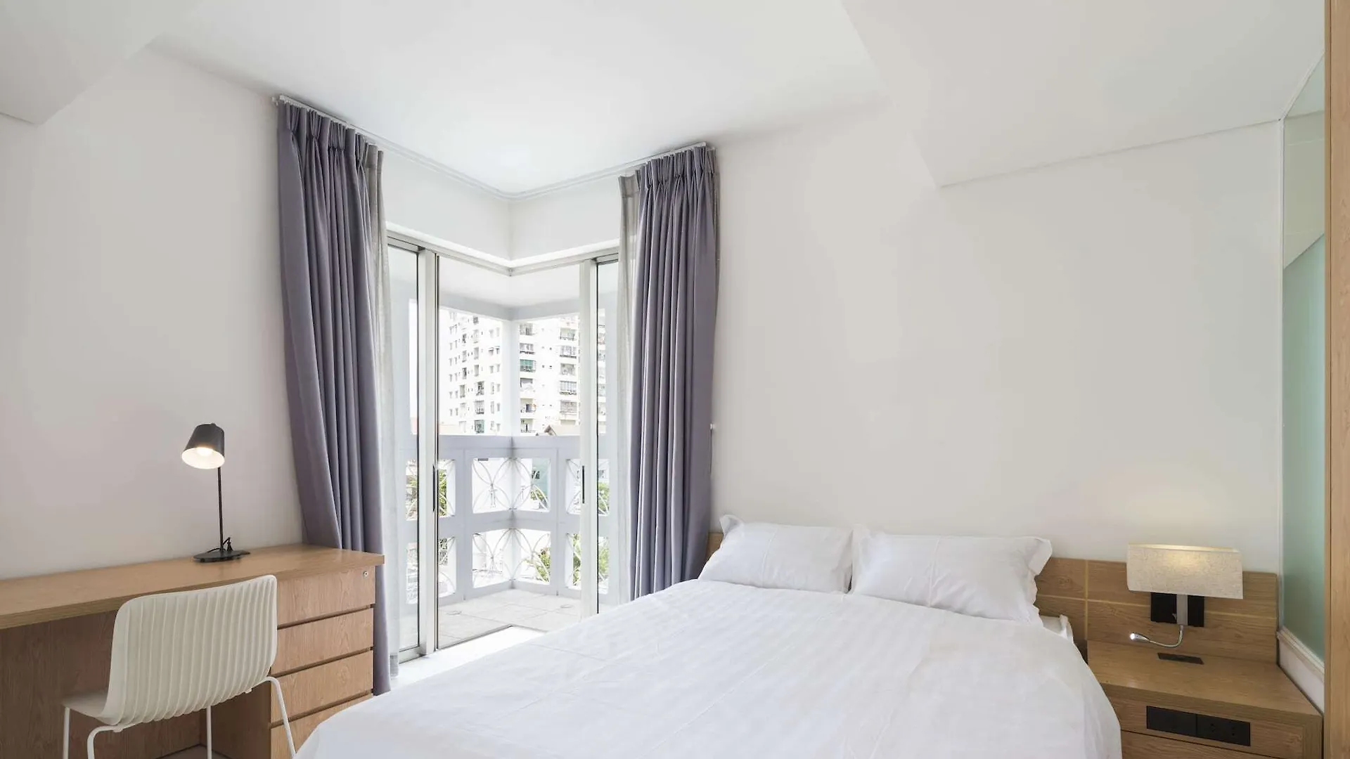 The Tropical Residence Serviced Homestay Ho Chi Minh City 0*,